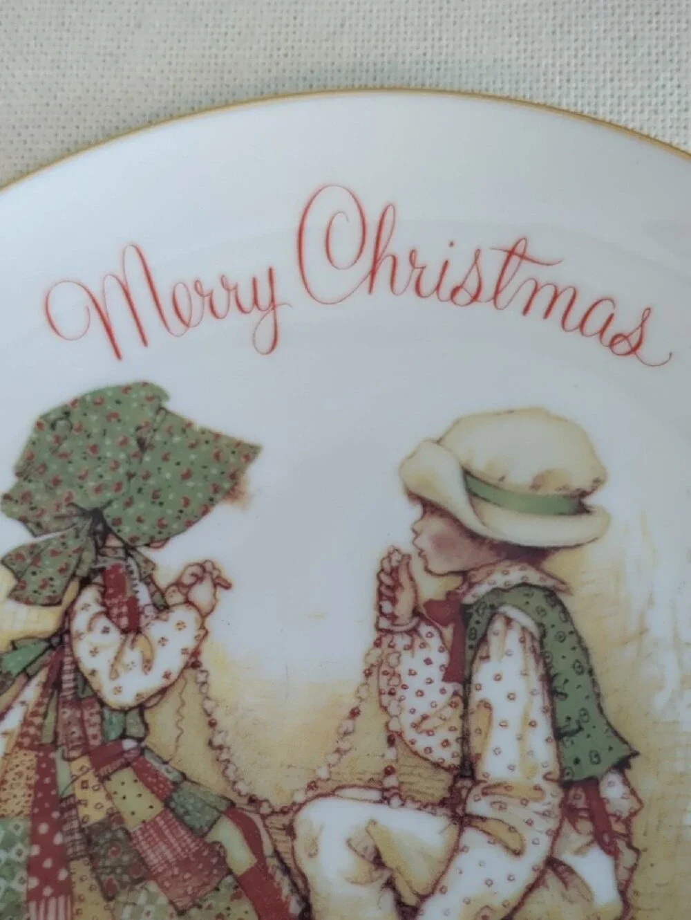 Holly Hobbie 1979 Christmas Plate Porcelain Commemorative American Greetings
